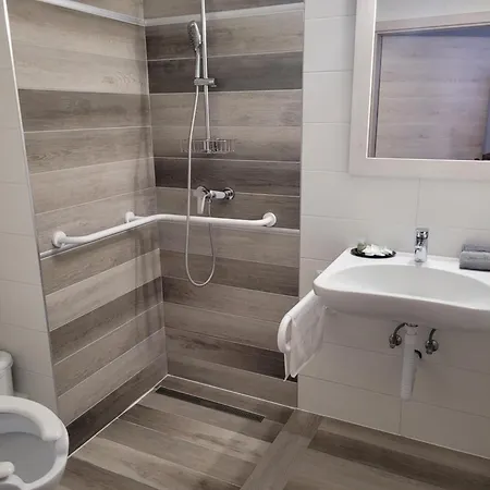 Bed & Breakfast Balinn 3*